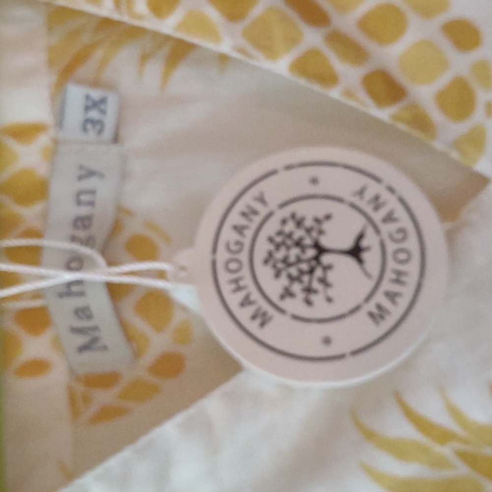Tunics - Picture 3 of 3